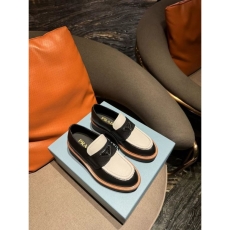 Prada Low Shoes